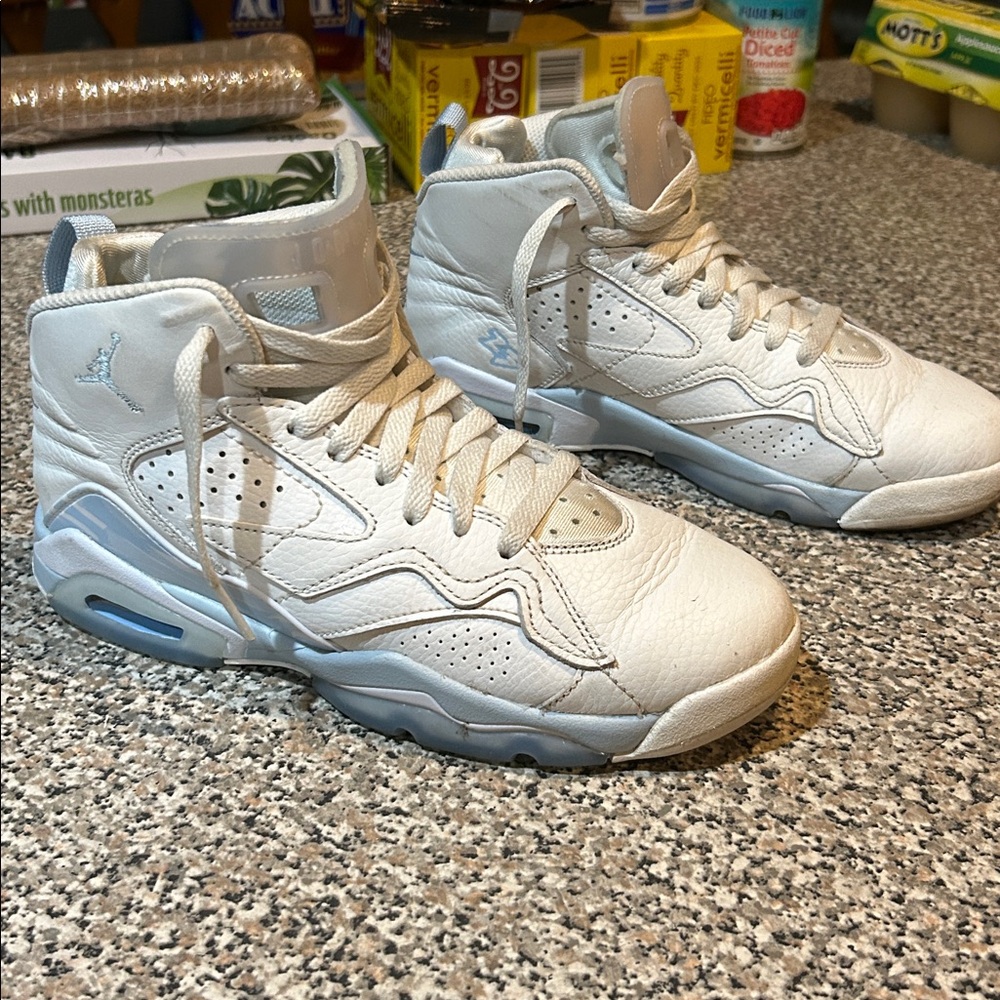 Air Jordan mvp ice summit